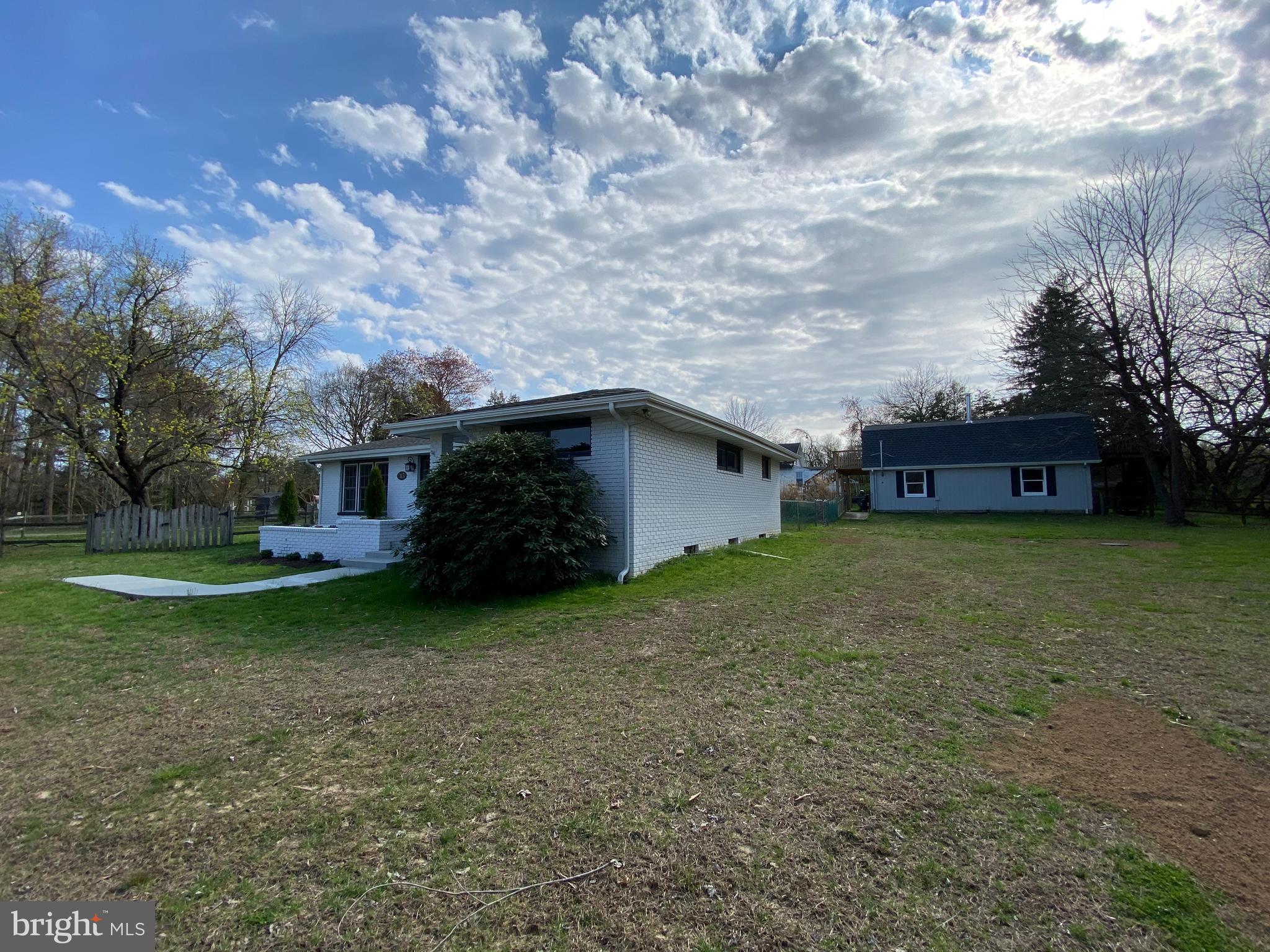 45 Knob Hill Road Elkton, MD 21921 - Photo 2 of 42 Exterior showing back yard
