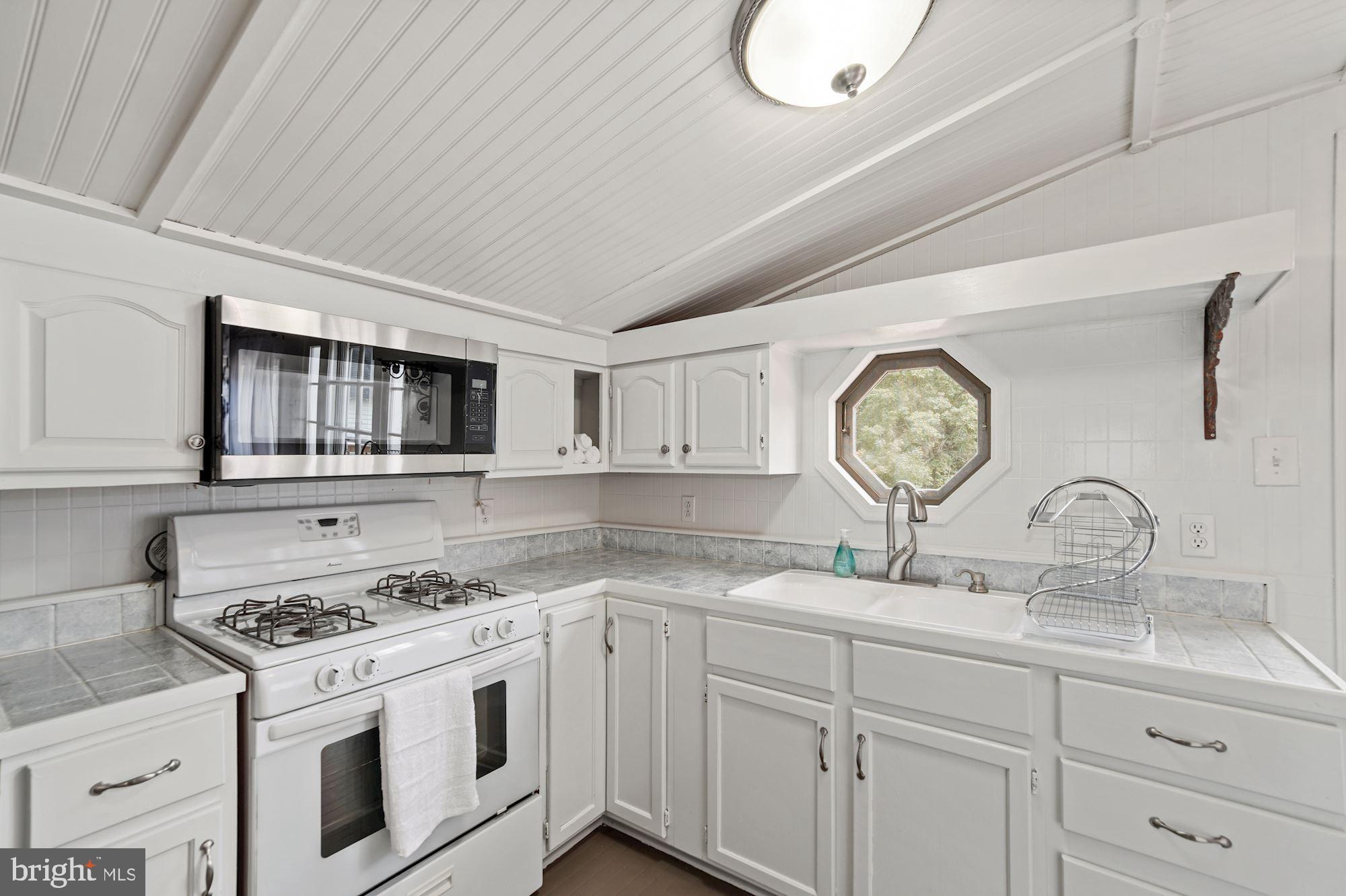 45 Knob Hill Road Elkton, MD 21921 - Photo 34 of 42 Kitchen