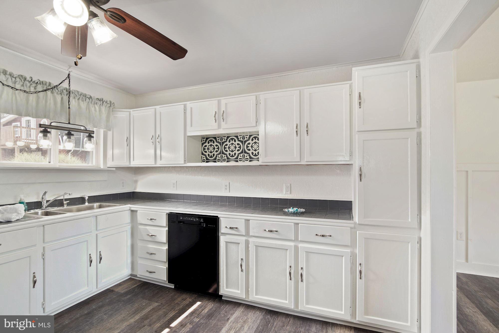 45 Knob Hill Road Elkton, MD 21921 - Photo 9 of 42 Kitchen