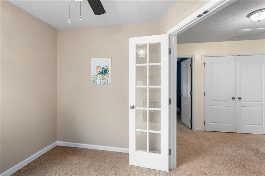 217 Old Hickory Road Zelienople, PA 16063 - Photo 17 of 37