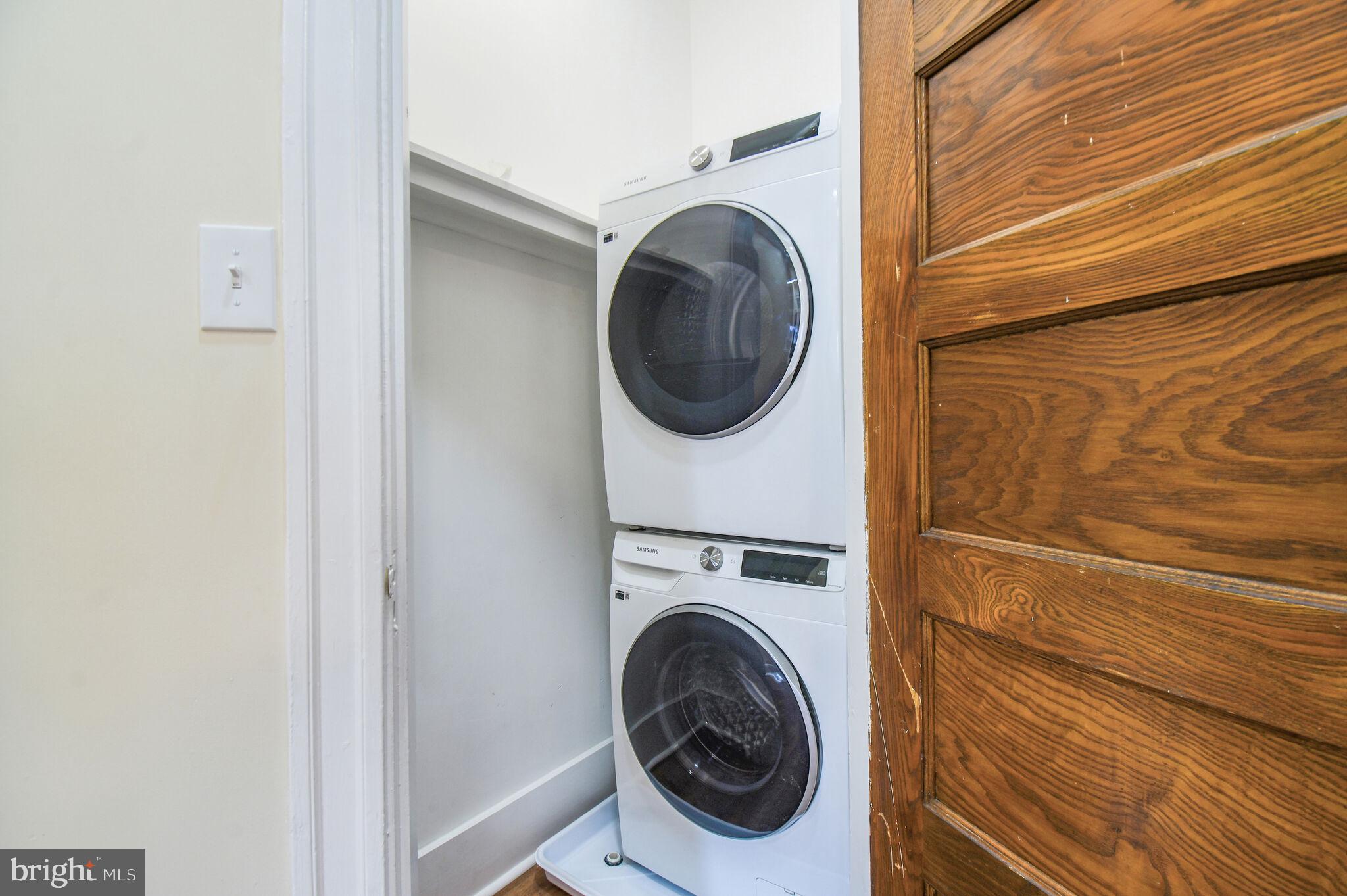 636 5th Street Northeast Washington, DC 20002 - Photo 13 of 16 a utility room with dryer and washer