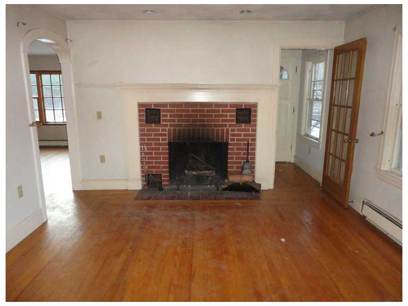 775 Round Top Road Burrillville, RI 02830 - Photo 9 of 21 Den/Family/Great Room.