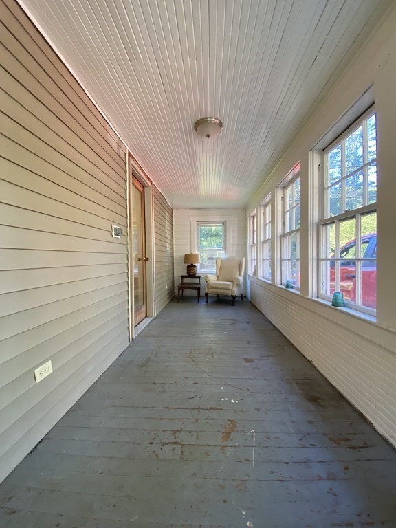 195 Williamsville Road Hubbardston, MA 01452 - Photo 4 of 19 Gallery Image 4
