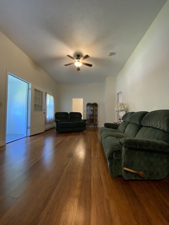 195 Williamsville Road Hubbardston, MA 01452 - Photo 10 of 19 Gallery Image 10