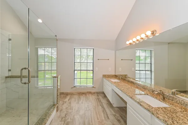 $2,600 | 2017 Spinnaker Drive, League City, TX 77573