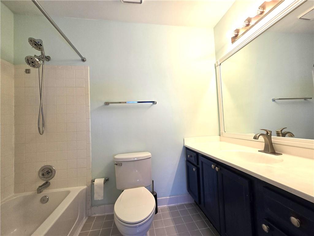7500 Roswell Road, Unit 75 Sandy Springs, GA 30350 - Photo 16 of 22 Gallery Image 16