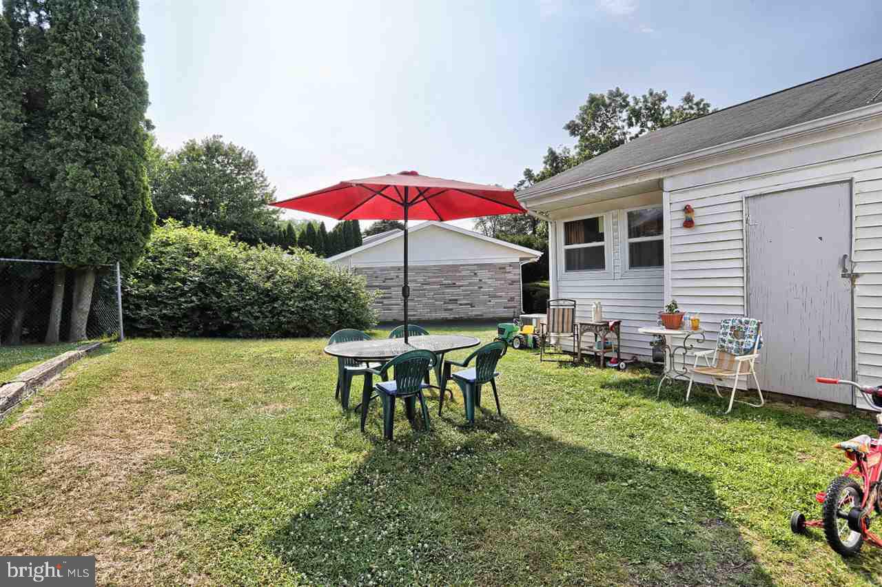 4819 Delbrook Road Mechanicsburg, PA 17050 - Photo 17 of 19 Gallery Image 17
