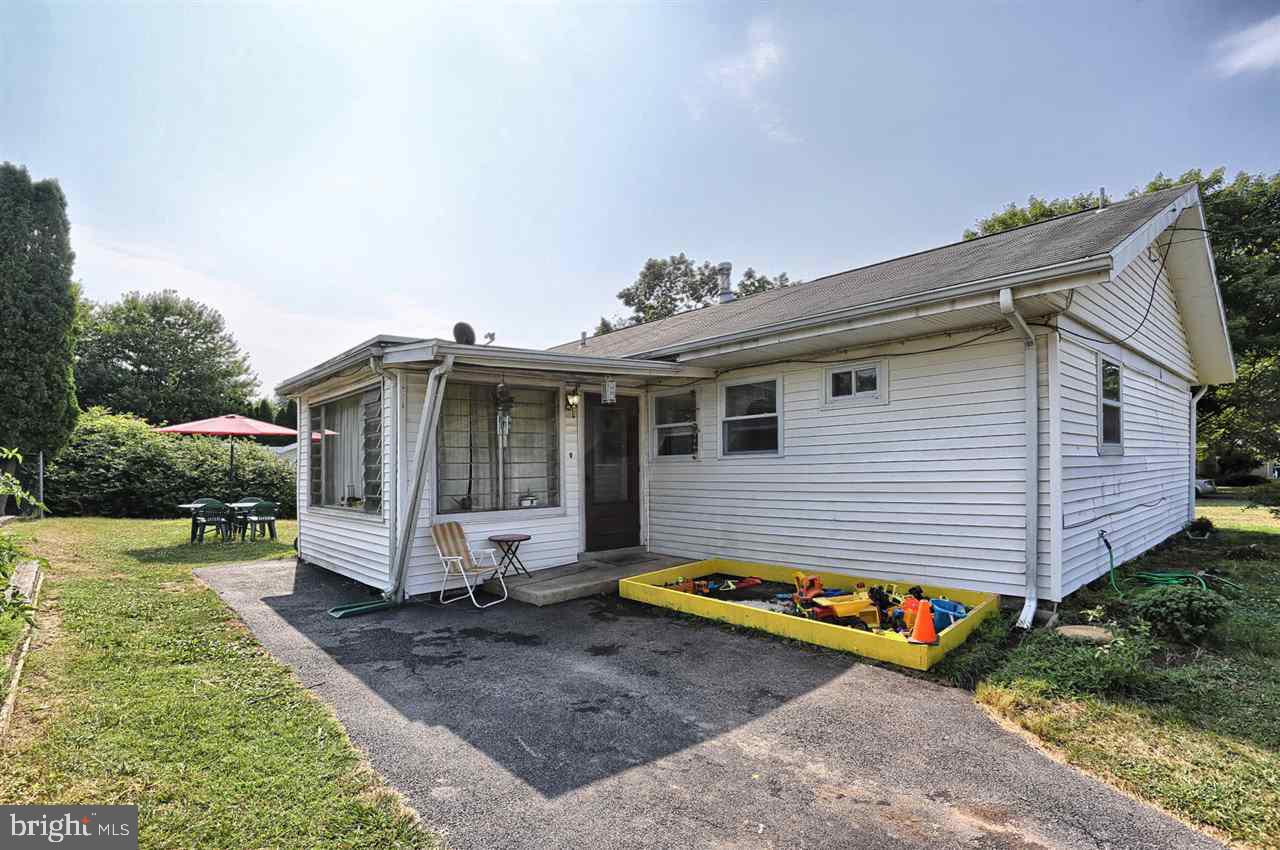 4819 Delbrook Road Mechanicsburg, PA 17050 - Photo 18 of 19 Gallery Image 18