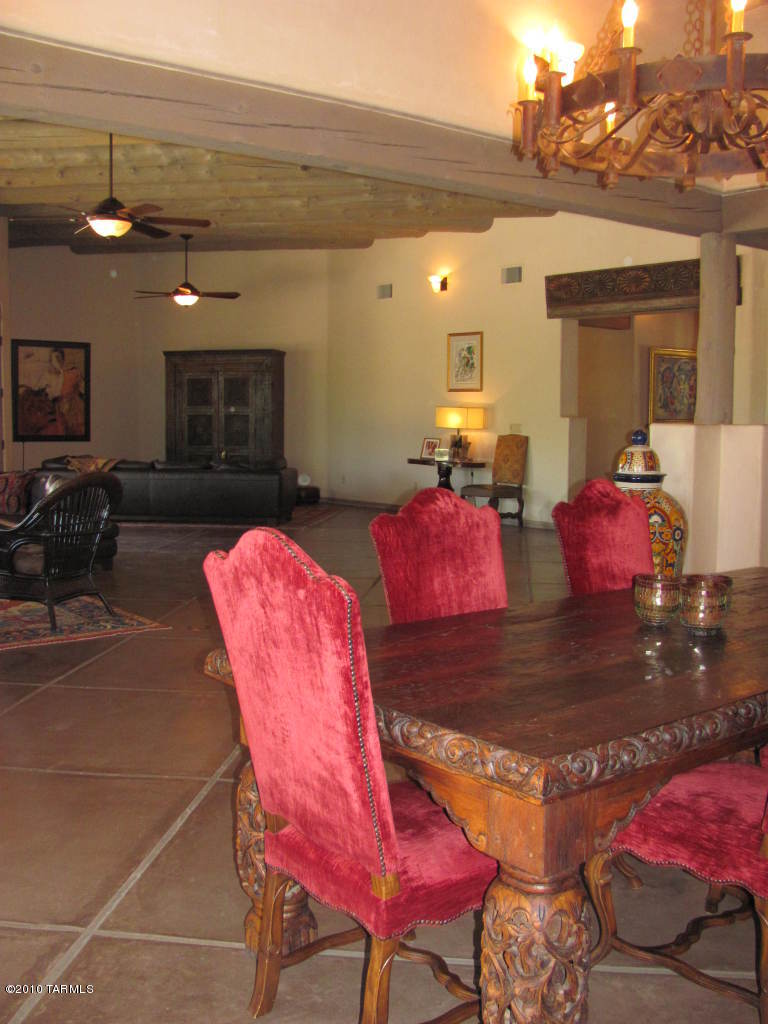 51 South Mustang Ranch Tucson, AZ 85748 - Photo 15 of 47
