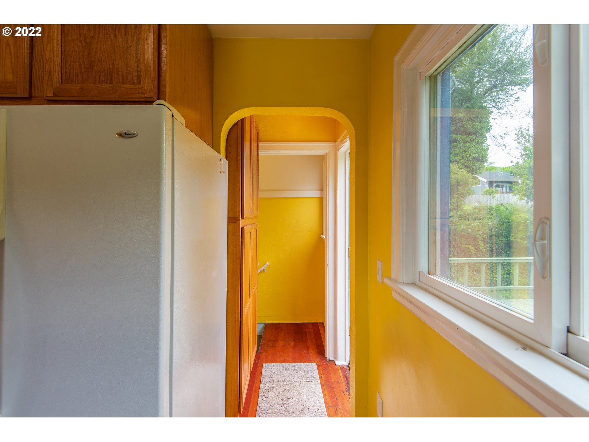 544 Clark Street North Bend, OR 97459 - Photo 10 of 32 a view of walk in closet with window