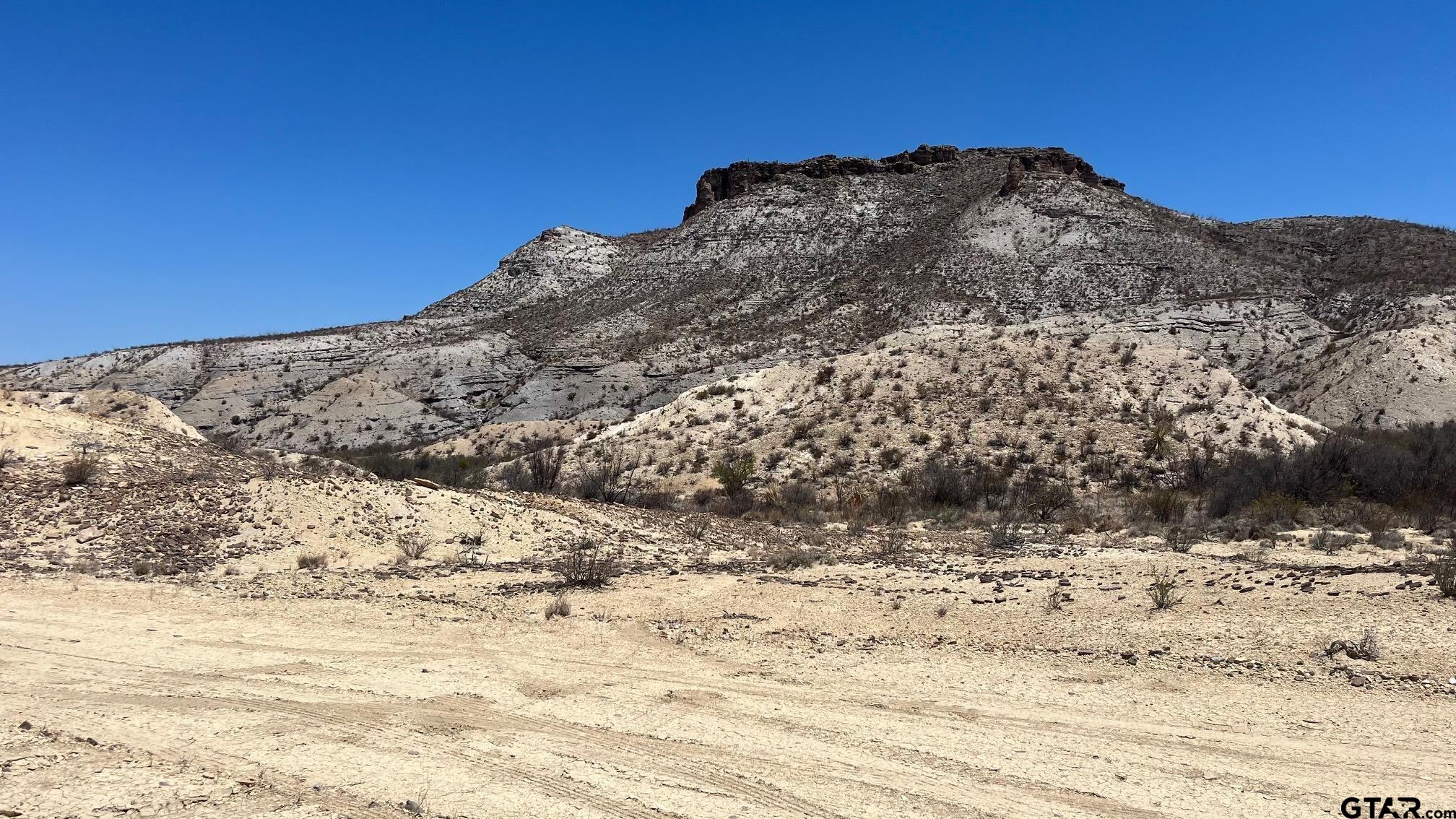 26549 Box Road Alpine, TX 79830 - Photo 15 of 18 a view of a snow on the beach