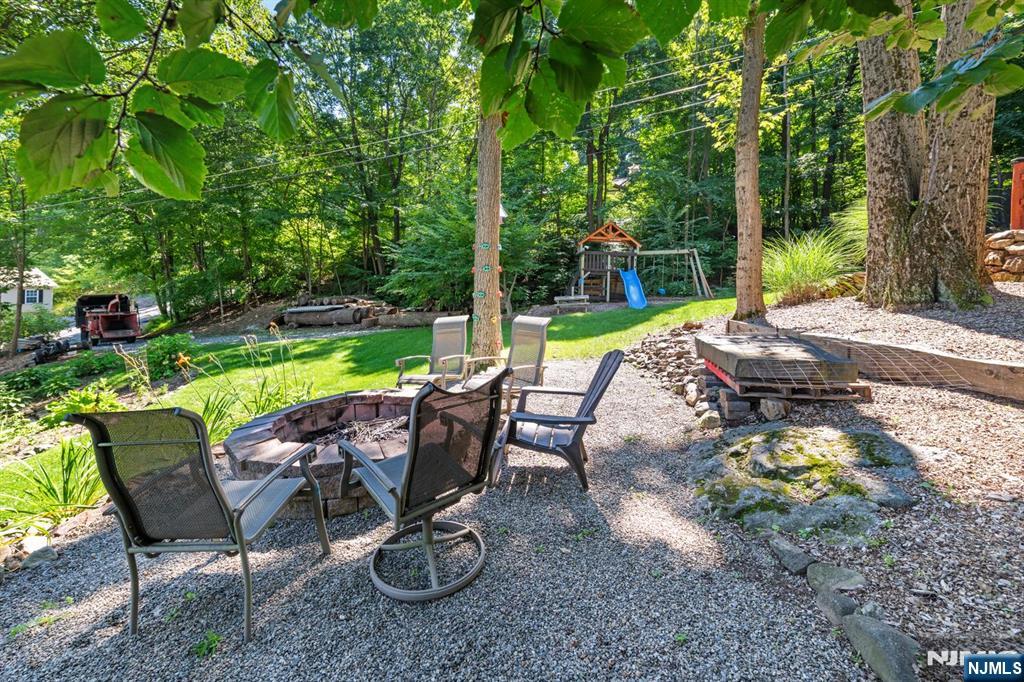 4 Glen Road Vernon, NJ 07422 - Photo 24 of 33 Gallery Image 24