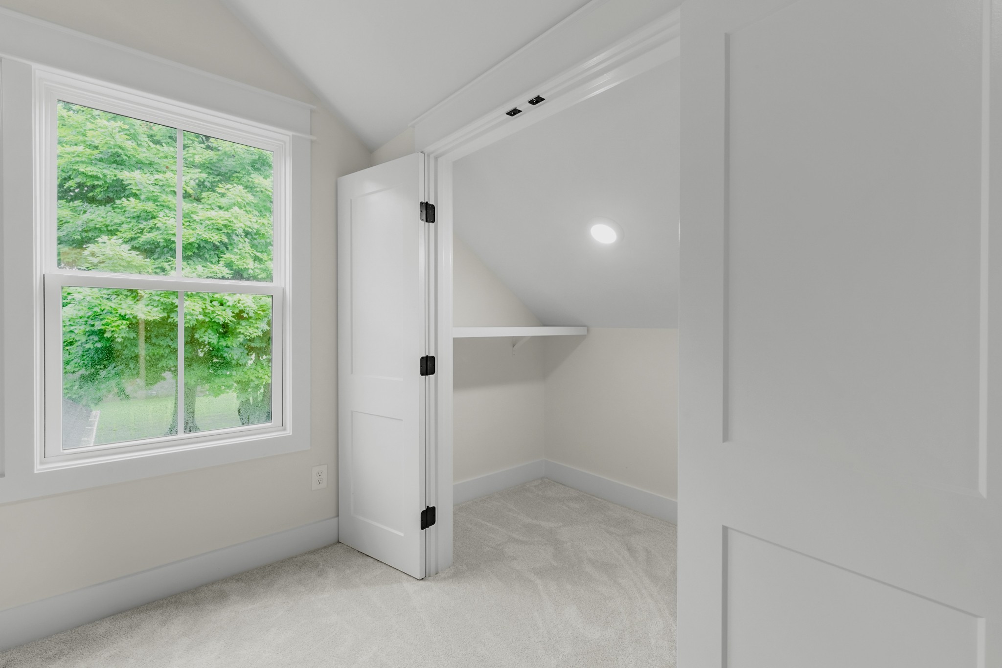 1629 Cairo Road Gallatin, TN 37066 - Photo 47 of 60 an empty room with a window