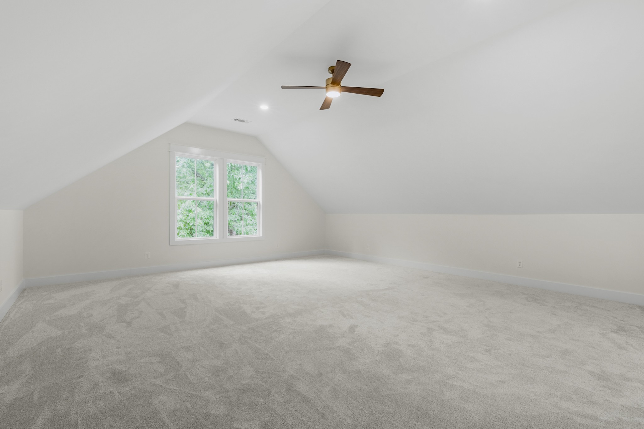 1629 Cairo Road Gallatin, TN 37066 - Photo 53 of 60 an empty room with a window