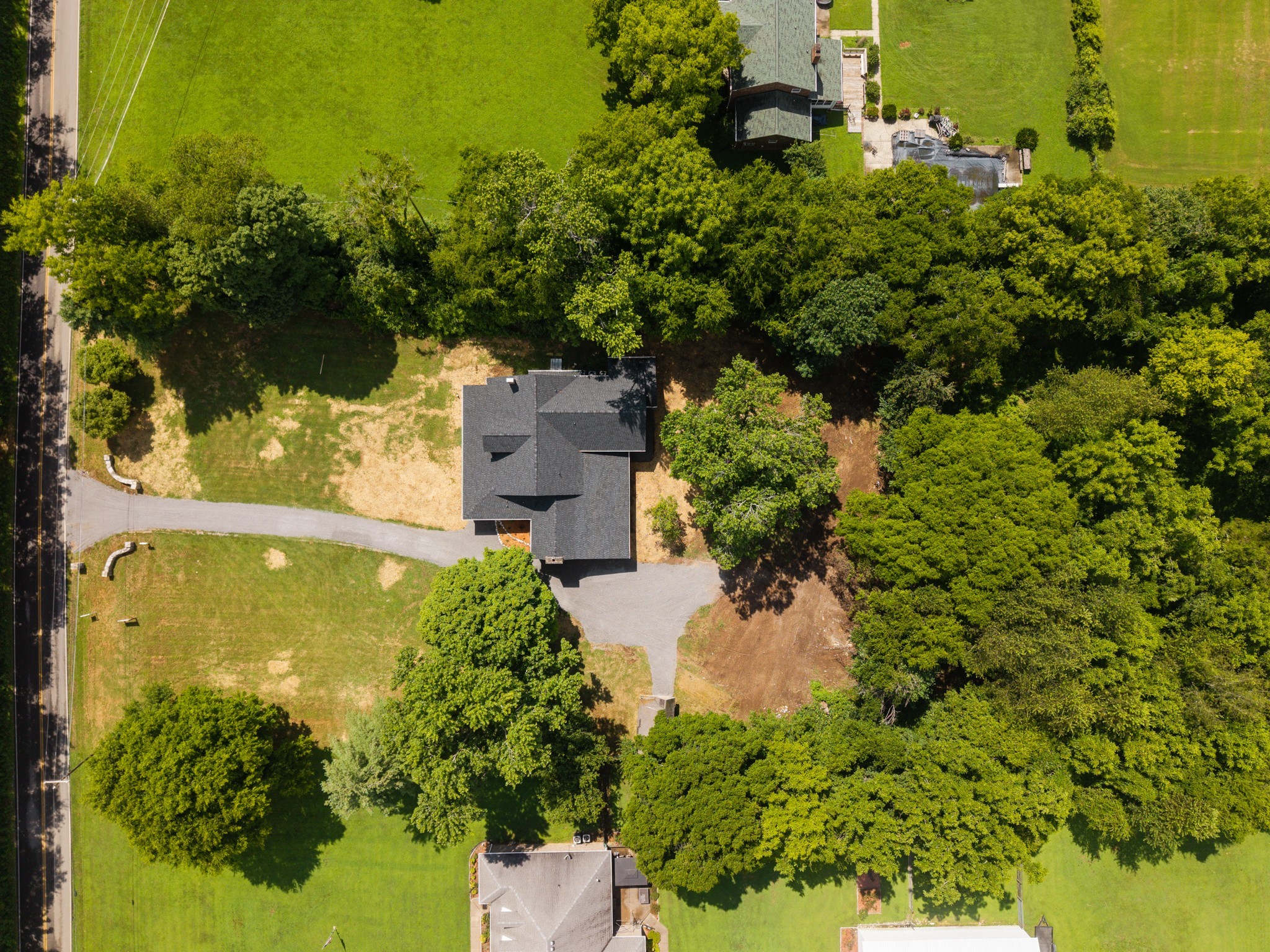 1629 Cairo Road Gallatin, TN 37066 - Photo 57 of 60 an aerial view of a residential houses with yard