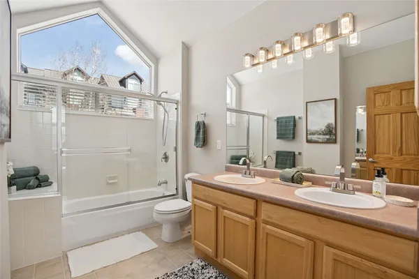 $1,025,000 | 121 Cydney Lane, Silverthorne, CO 80498