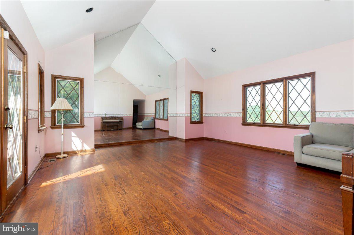 6101 Brooklyn Bridge Road Laurel, MD 20707 - Photo 18 of 23
