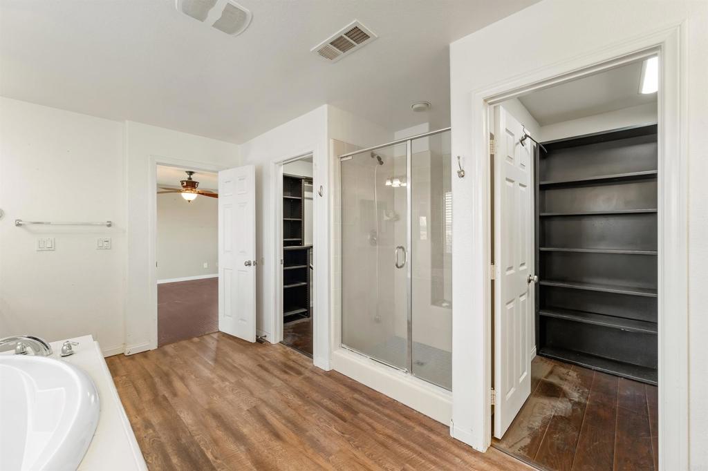 1049 Boulder Place Oceanside, CA 92057 - Photo 23 of 49 a room with closet and window