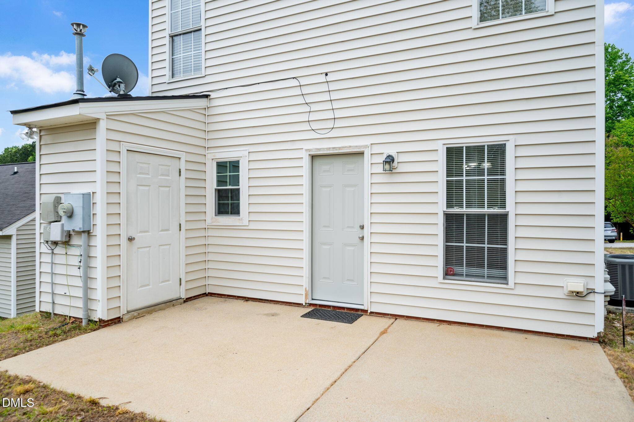 4001 Mindspring Drive Raleigh, NC 27610 - Photo 21 of 26 Gallery Image 21