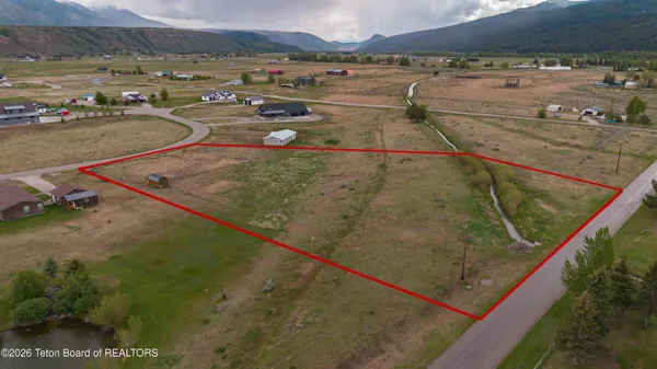 $275,000 | 162 South River Run Court, Irwin, ID 83428