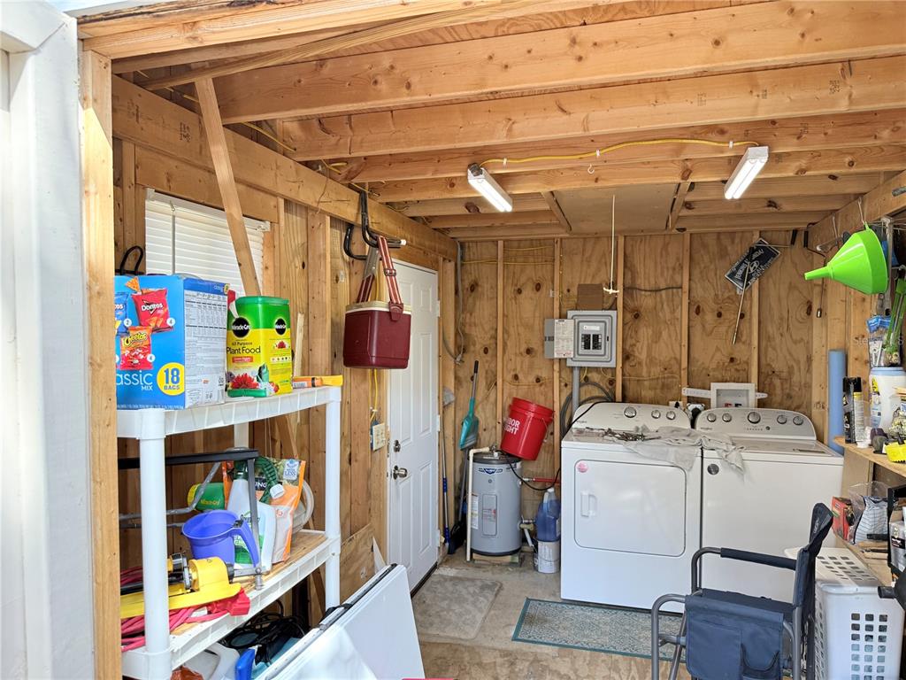 2875 Northeast 102nd Ave Road Silver Springs, FL 34488 - Photo 11 of 68