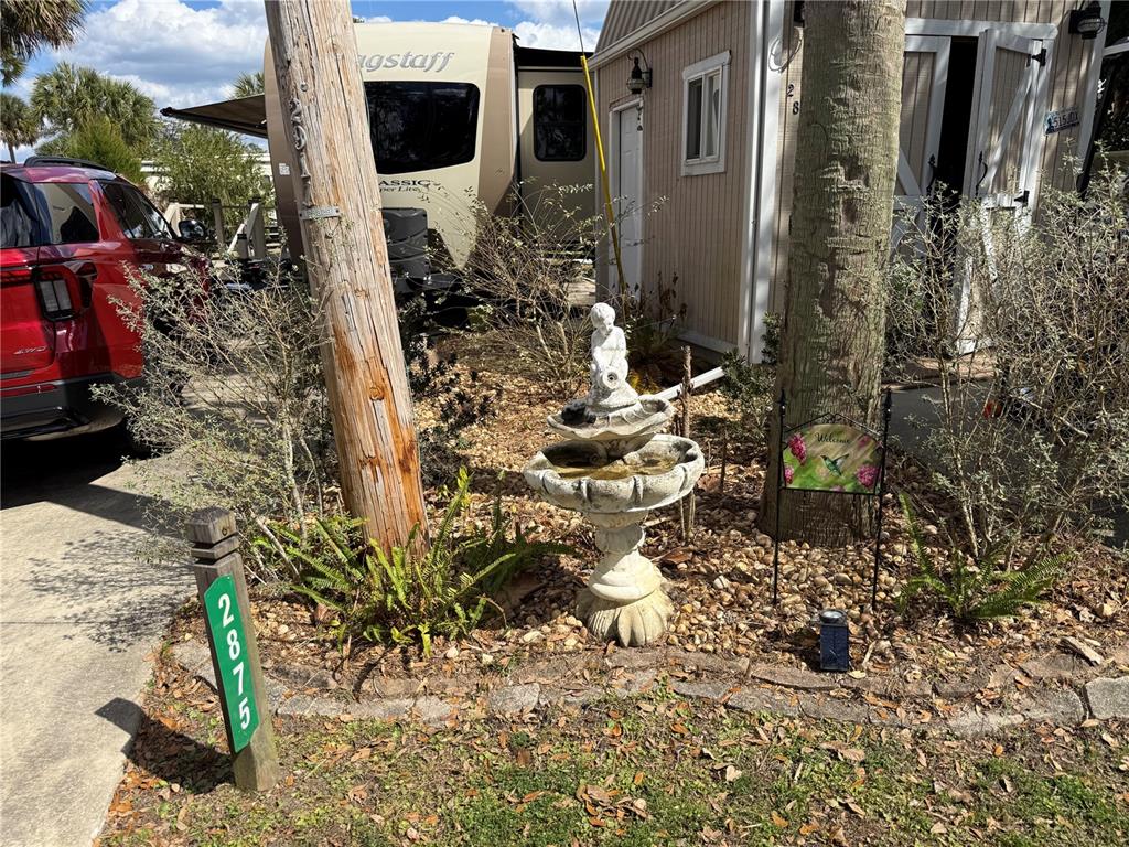 2875 Northeast 102nd Ave Road Silver Springs, FL 34488 - Photo 8 of 68