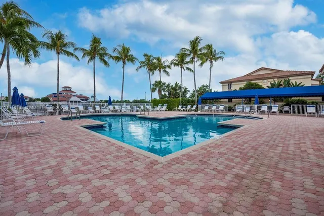 a view of a yard with a patio