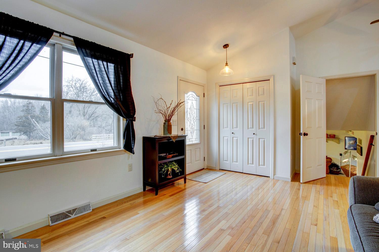 243 Lauschtown Road Denver, PA 17517 - Photo 6 of 54 Living Room