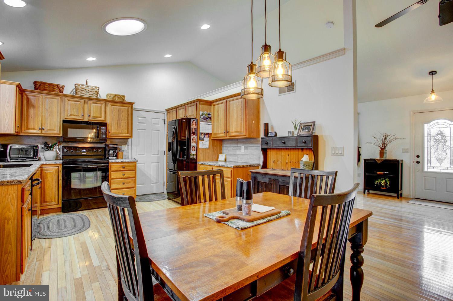 243 Lauschtown Road Denver, PA 17517 - Photo 9 of 54 Kitchen
