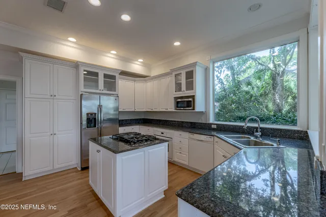 $994,900 | 905 Shipwatch Drive East, Jacksonville, FL 32225