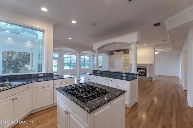 $994,900 | 905 Shipwatch Drive East, Jacksonville, FL 32225