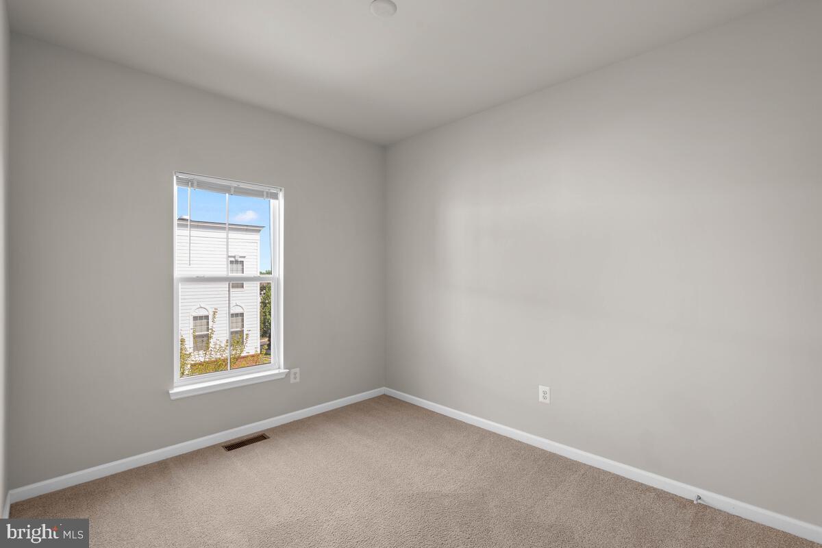 2145 Little Sorrel Way Silver Spring, MD 20902 - Photo 24 of 39 Bedroom 3