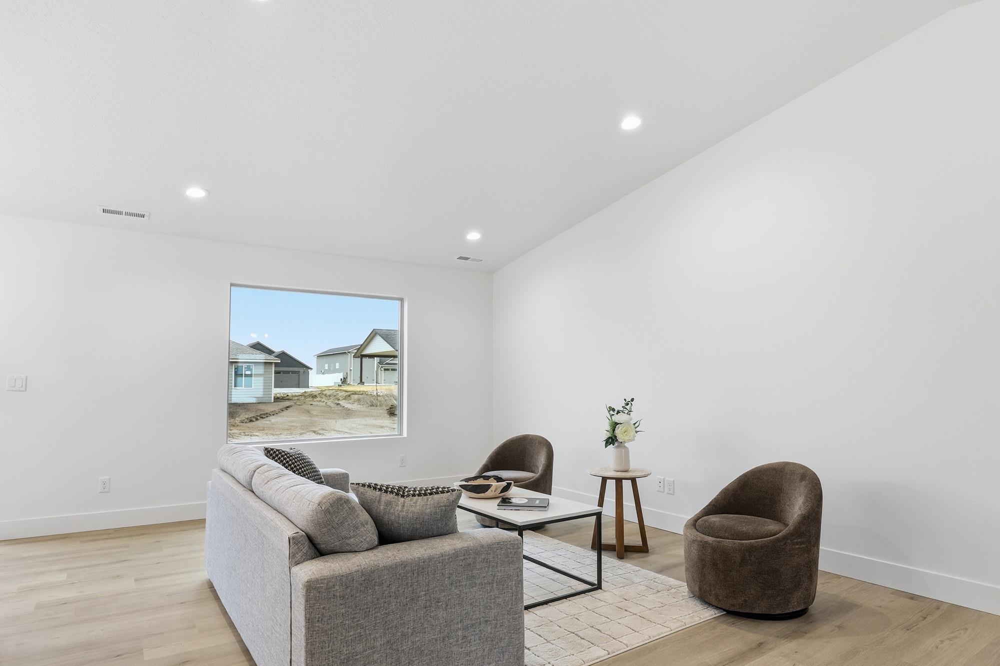 16 12th Street Deer Park, WA 99006 - Photo 4 of 31