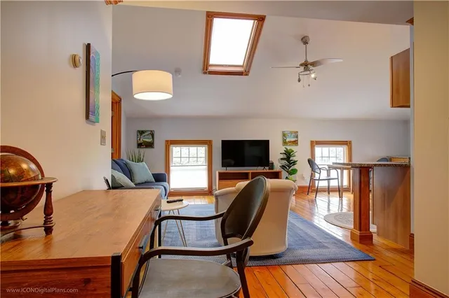 $1,500 | 20 Berkeley Avenue, Unit 6, Newport, RI 02840