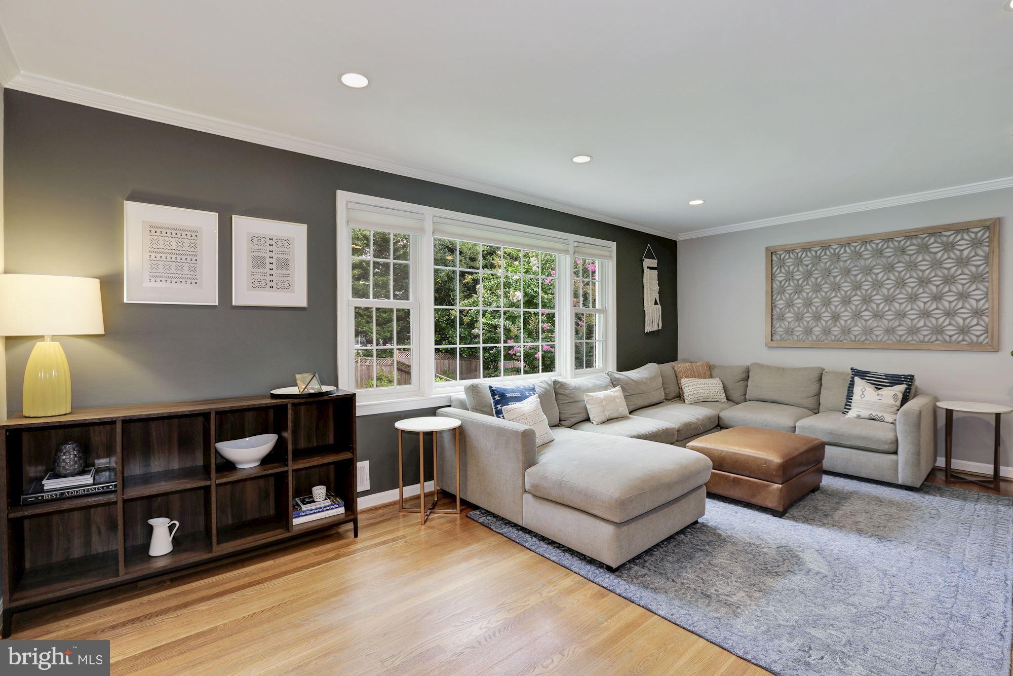 8813 Brierly Road Chevy Chase, MD 20815 - Photo 11 of 33 Gallery Image 11