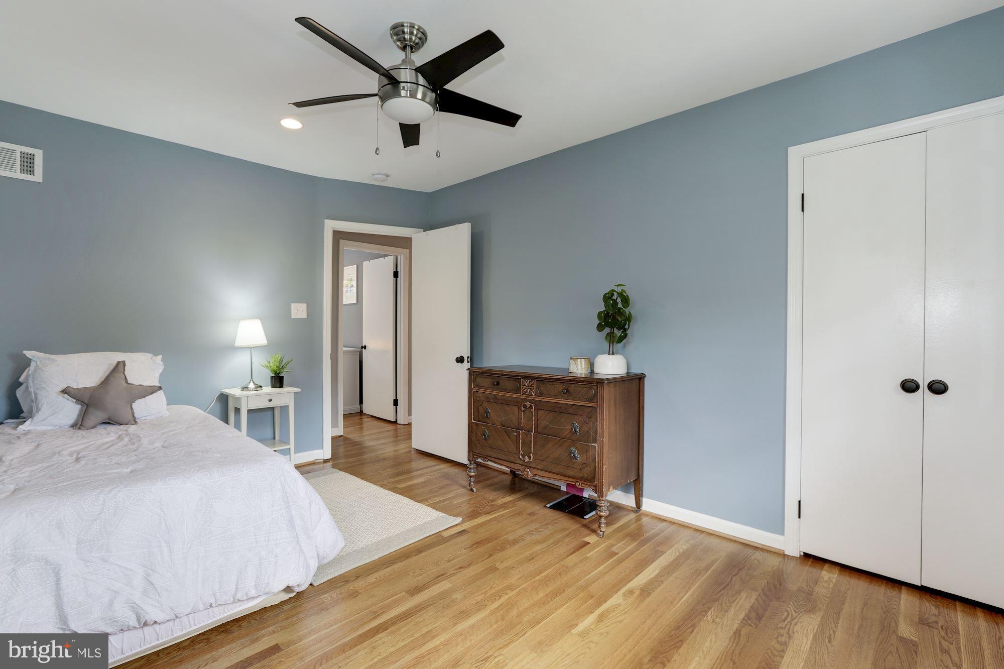 8813 Brierly Road Chevy Chase, MD 20815 - Photo 20 of 33 Gallery Image 20