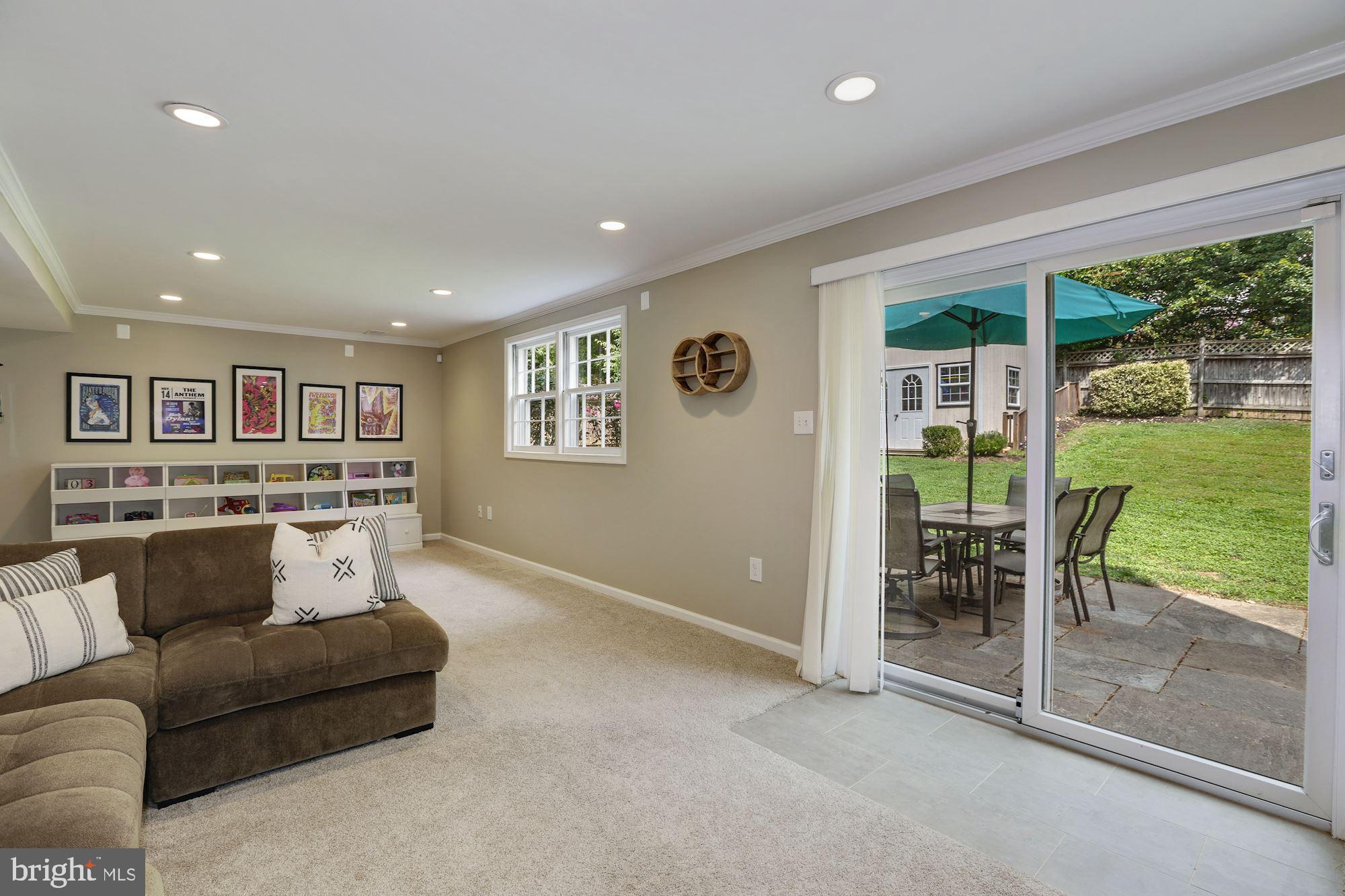 8813 Brierly Road Chevy Chase, MD 20815 - Photo 25 of 33 Gallery Image 25