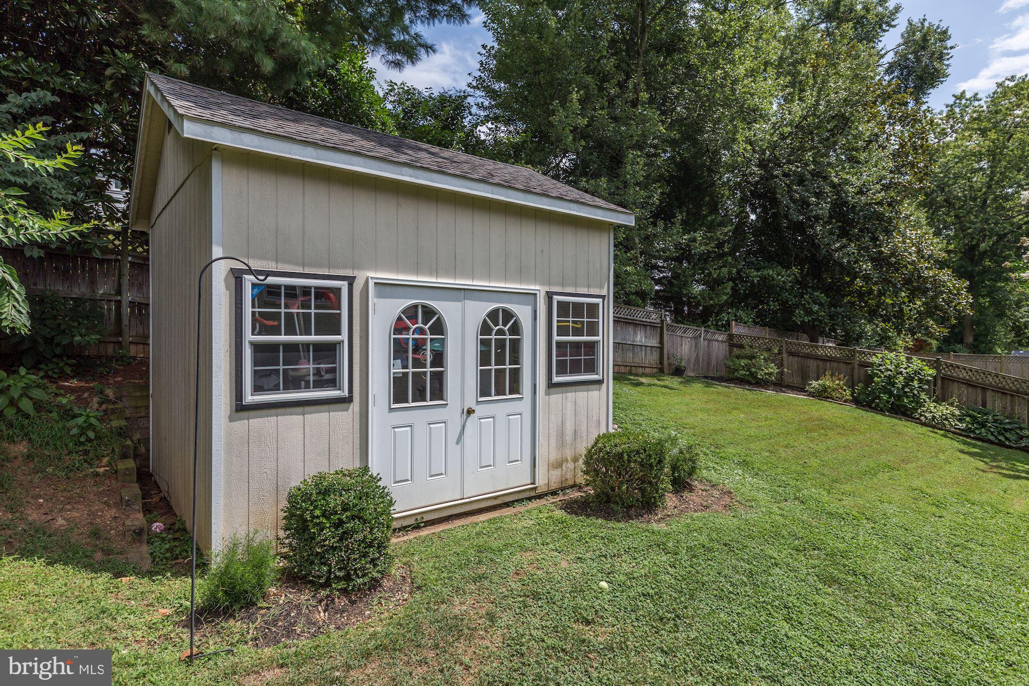 8813 Brierly Road Chevy Chase, MD 20815 - Photo 32 of 33 Gallery Image 32