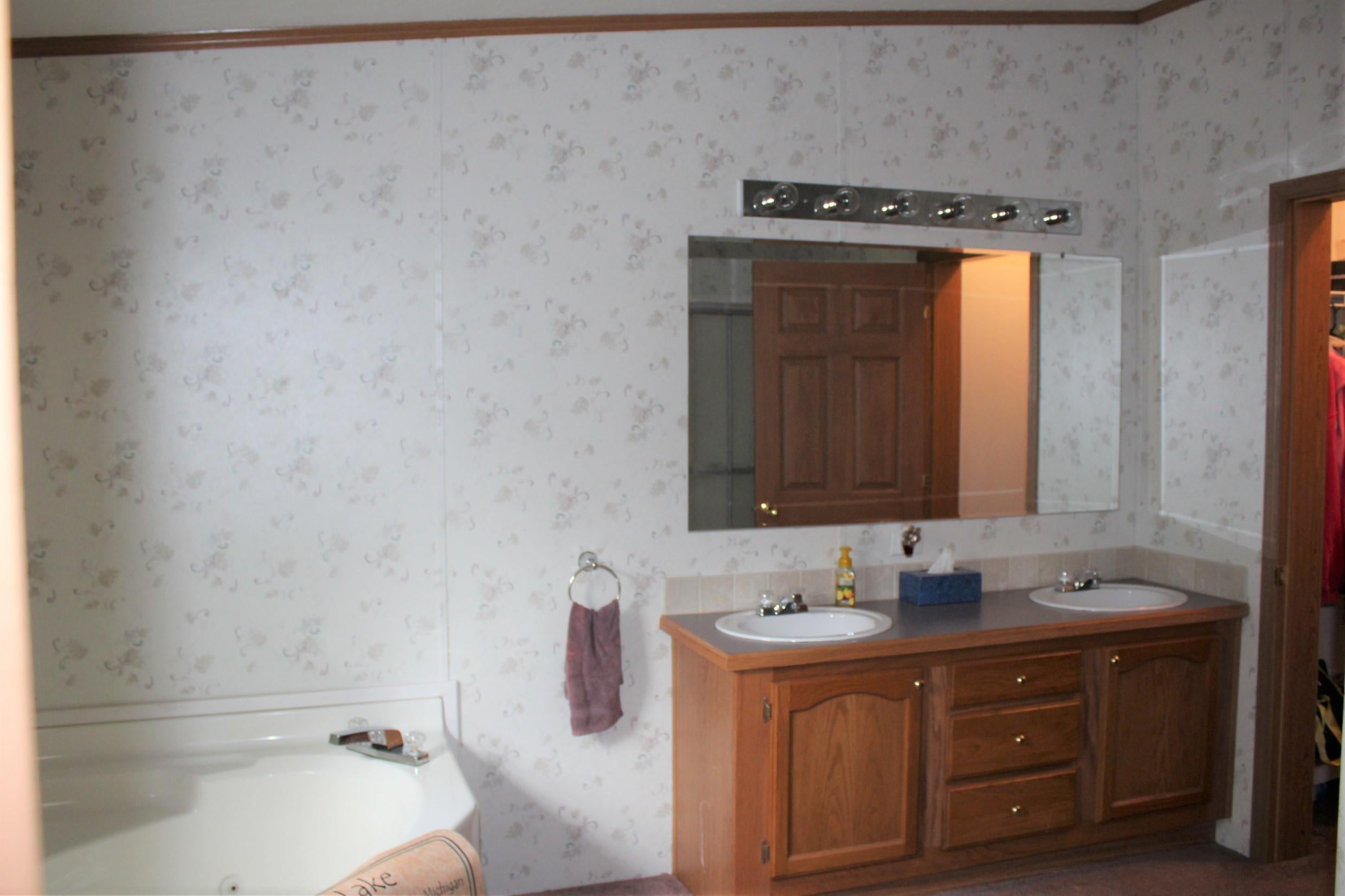 19622 Evergreen Road Presque Isle, MI 49777 - Photo 23 of 32 Gallery Image 23