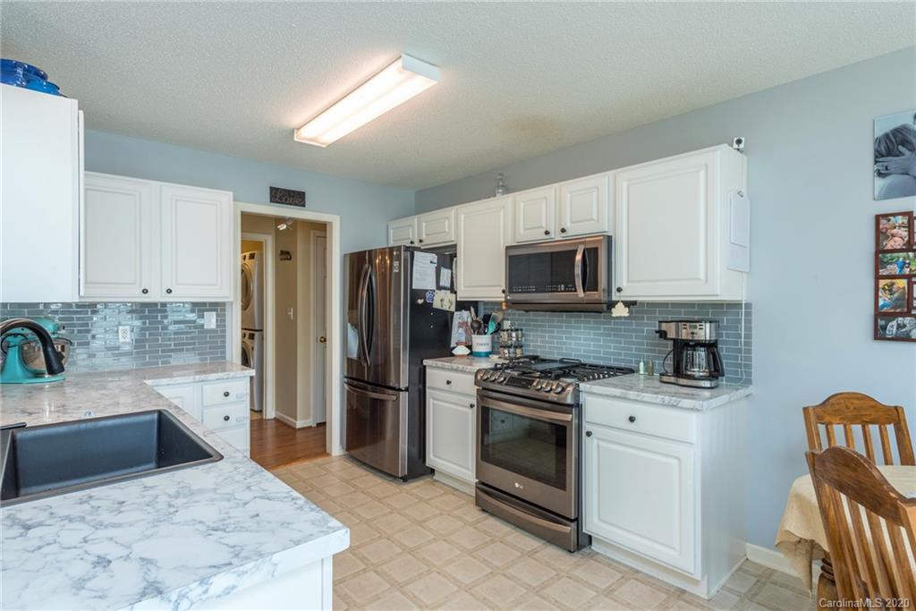 216 Running Briar Road Fletcher, NC 28732 - Photo 14 of 31 Gallery Image 14