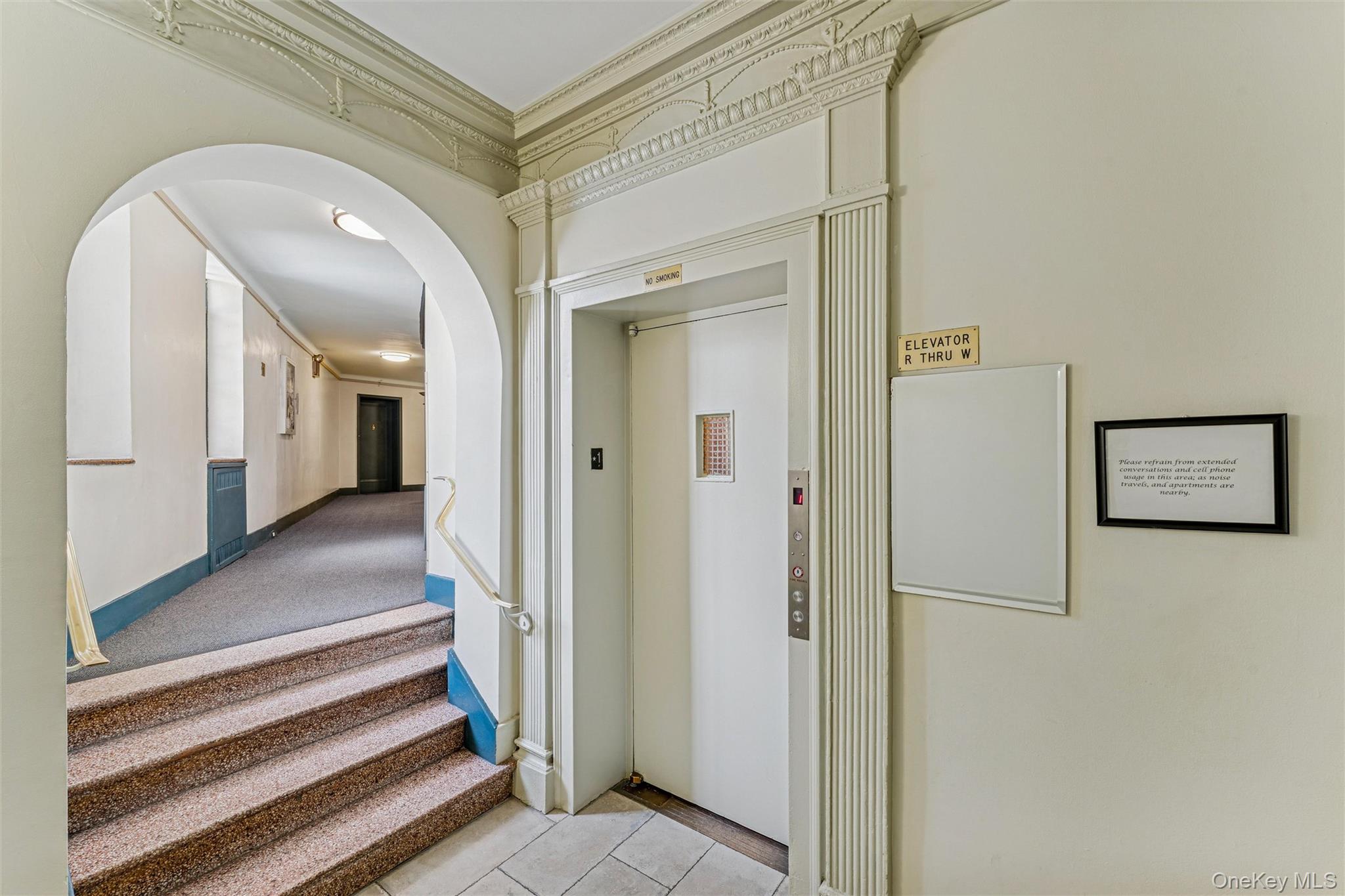 84-51 Beverly Road, Unit 6R Queens, NY 11415 - Photo 2 of 19 a view of gallery