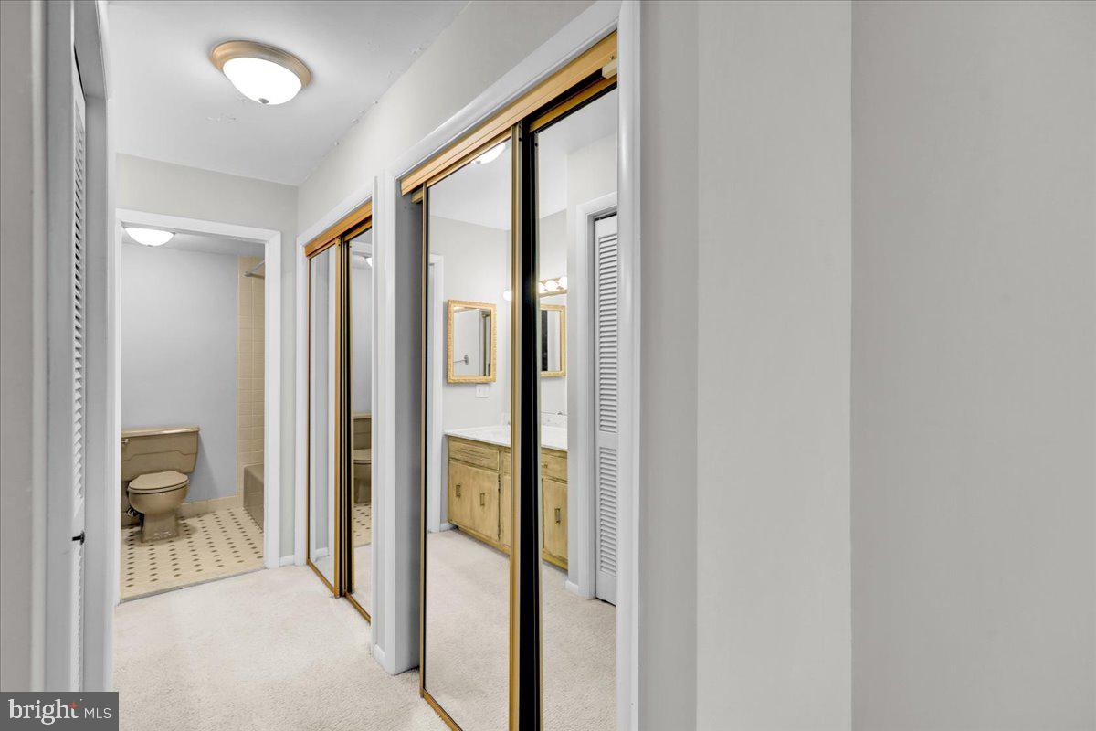 1375 Pershing Boulevard, Unit 508 Reading, PA 19607 - Photo 21 of 37 Primary bathroom with multiple closets