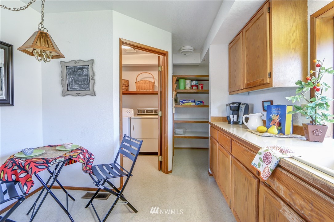 37599 Buck Road Northeast Hansville, WA 98340 - Photo 4 of 19 Gallery Image 4