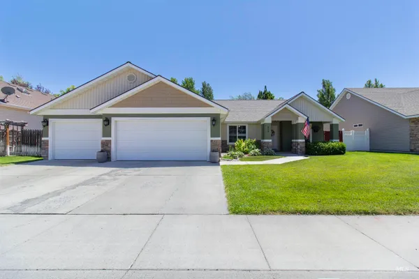 $455,000 | 469 Shadetree Trail, Twin Falls, ID 83301