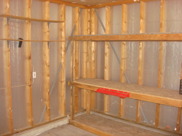 601 Catlin Street Ottawa, IL 61350 - Photo 22 of 29 a view of a wooden door