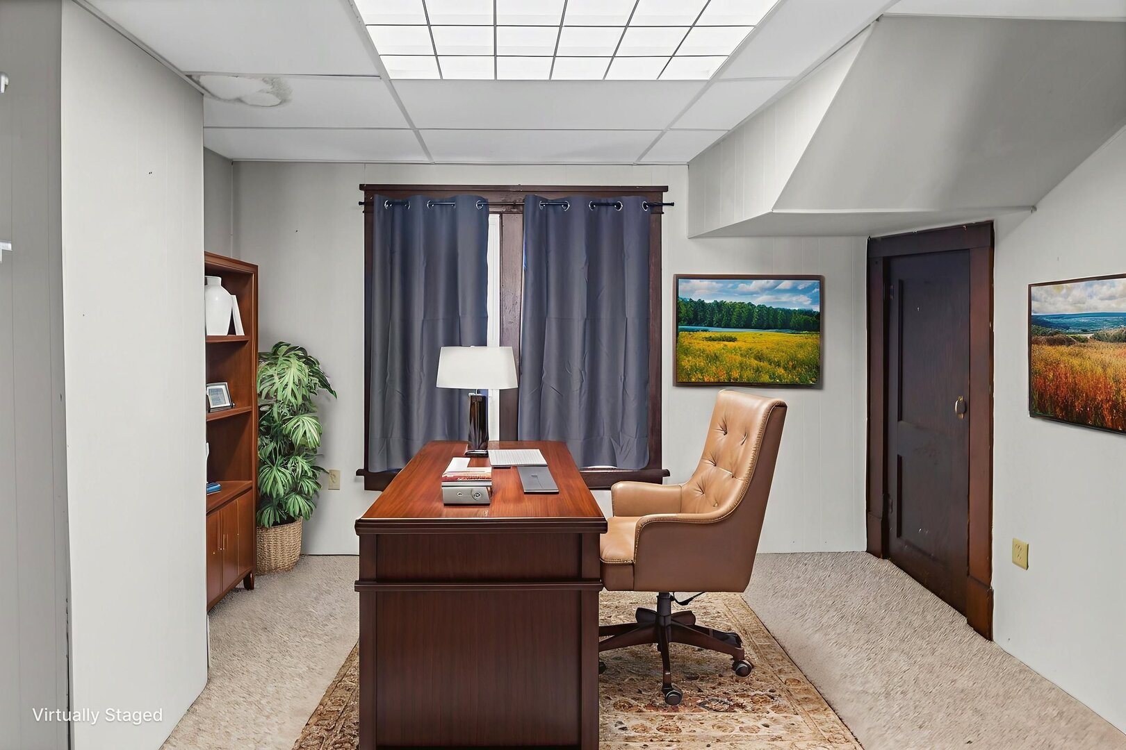 527 East 4th Street Centralia, IL 62801 - Photo 17 of 39 a outdoor space with a couch