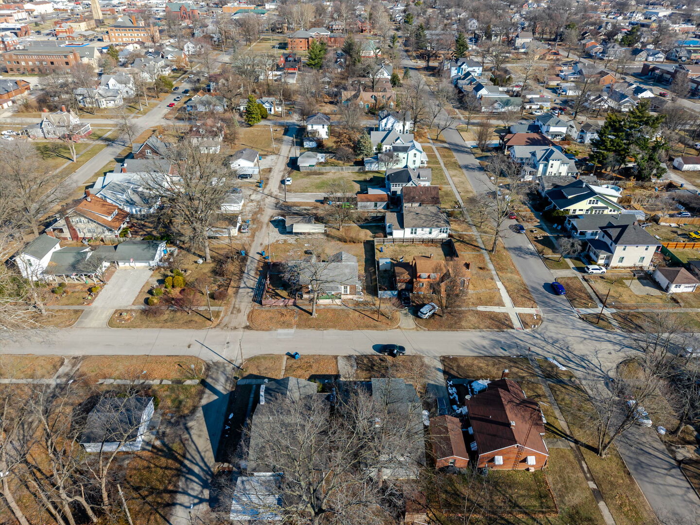 527 East 4th Street Centralia, IL 62801 - Photo 39 of 39 an aerial view of residential houses with outdoor space