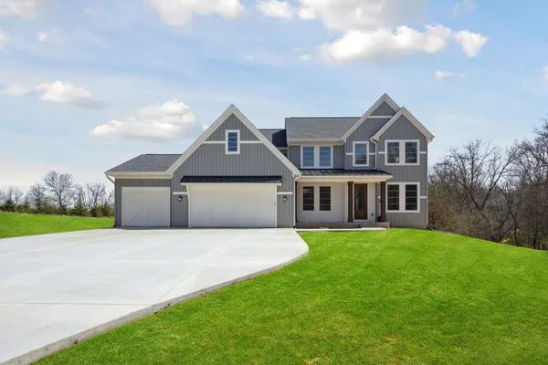 $879,900 | 8605 Brighten Trail, Mattawan, MI 49071