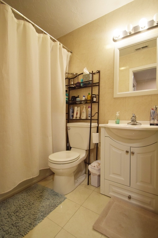191 Winthrop Road, Unit 4 Brookline, MA 02445 - Photo 7 of 7