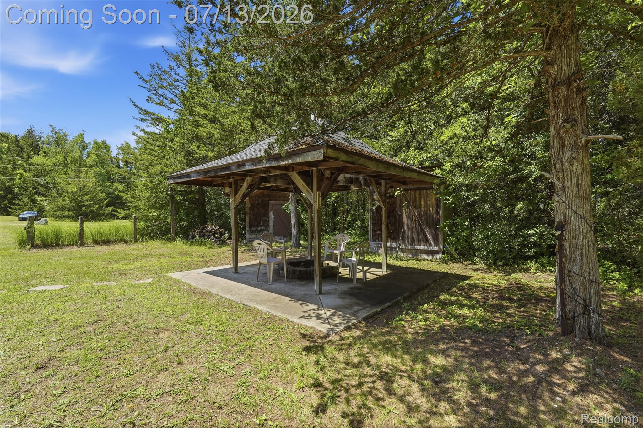 10525 Antcliff Road Brooklyn, MI 49230 - Photo 50 of 80 Custom built deer camp